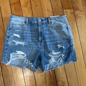 American Eagle Mom Short Comfort Stretch Waistband NWT Size 14 32W Distressed